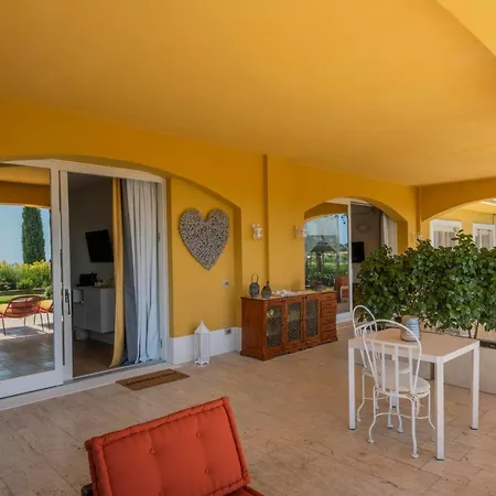 Tra Gli Alberi E Il Mare 4* Sirolo