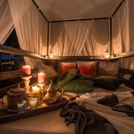 Bed & Breakfast Tra Gli Alberi E Il Mare