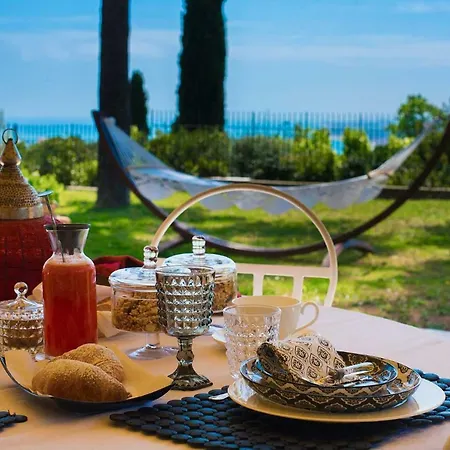 Tra Gli Alberi E Il Mare 4* Sirolo