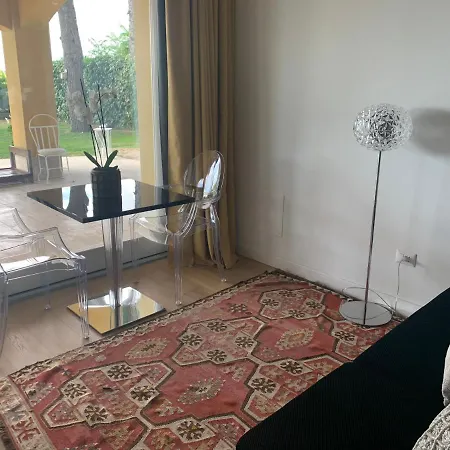 Tra Gli Alberi E Il Mare לינה וארוחת בוקר