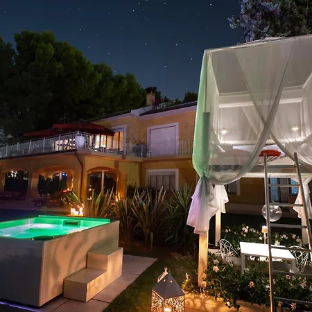 Tra Gli Alberi E Il Mare 4* סירולו