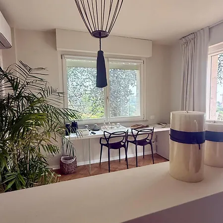 Tra Gli Alberi E Il Mare Bed & Breakfast