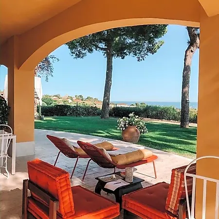 Tra Gli Alberi E Il Mare فندق مبيت وإفطار 4*