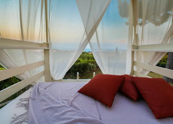 Couette-café Tra Gli Alberi E Il Mare 4*